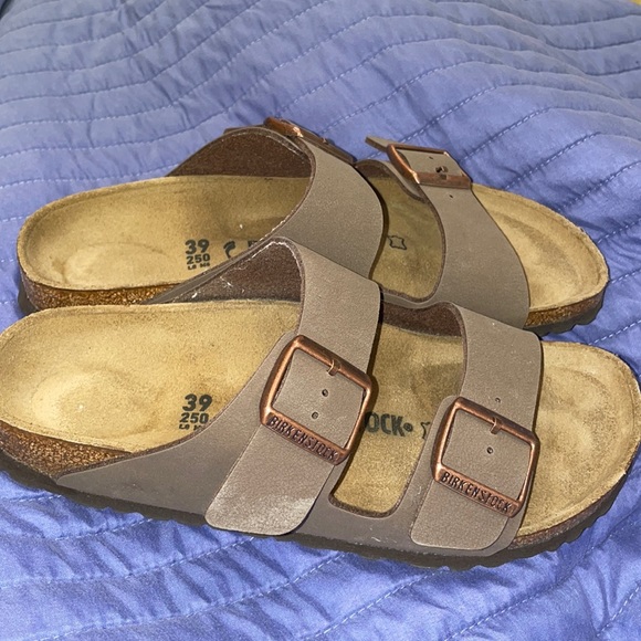 Birkenstock Shoes - Womens Birkenstock Arizona Sandal - Mocha WORN ONCE